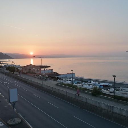 Villa Figoli Suites Arenzano Exterior photo